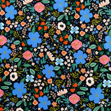 Charger l&#39;image dans la galerie, Primavera - Wild Rose - Black Rayon fabric | par 1/2 mètre
