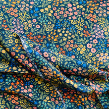 Charger l&#39;image dans la galerie, Rayons 2020 by Cassidy Demkov- Meadow Rayon Fabric | par 1/2 mètre
